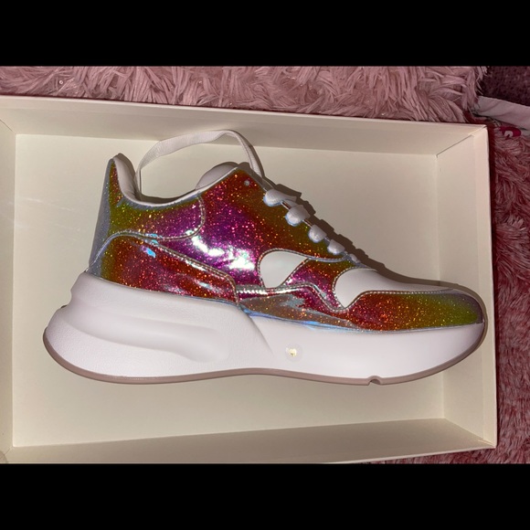 Size 40 - BRAND NEW - NEVER WORN Alexander McQueen - Picture 2 of 6